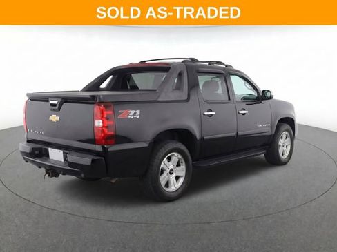 Used 2013 Chevrolet Avalanche LT AWD/4WD image 14