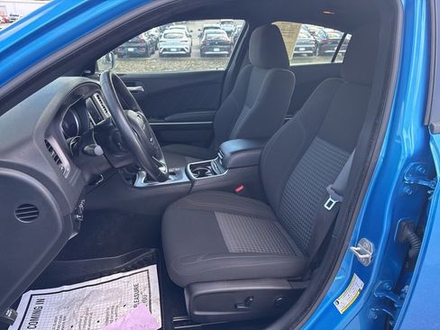 Used 2023 Dodge Charger SXT w/ Blacktop Special Edition image 7