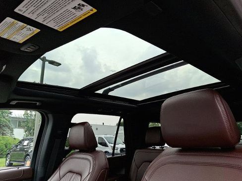 Certified 2022 Ford Expedition Max Limited image 15