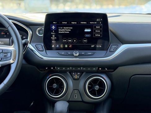 Certified 2024 Chevrolet Blazer LT w/ Convenience Package image 22