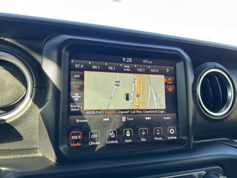 Used 2020 Jeep Wrangler Unlimited Rubicon w/ Quick Order Package 28Y Recon image 27