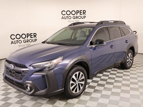 Used 2024 Subaru Outback Premium AWD/4WD image 10