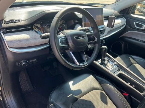 Used 2022 Jeep Compass Latitude AWD/4WD image 15