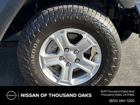 Used 2019 Jeep Wrangler Unlimited Sport S AWD/4WD image 28