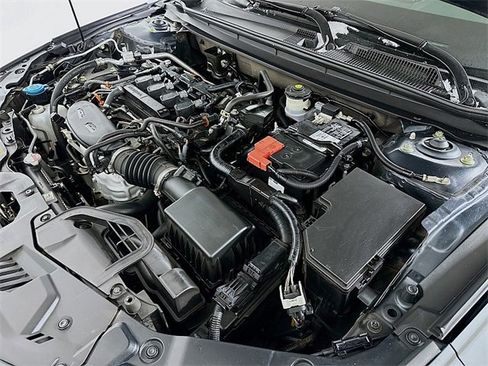 Used 2023 Honda Accord LX image 28