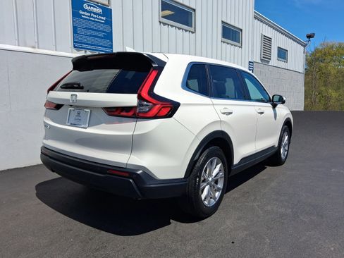 Used 2023 Honda CR-V EX-L image 10