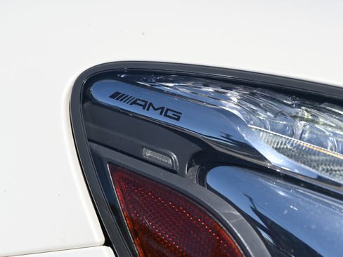 Used 2016 Mercedes-Benz AMG GT S image 13
