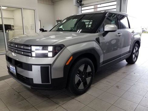 New 2026 Hyundai Santa Fe SE image 2