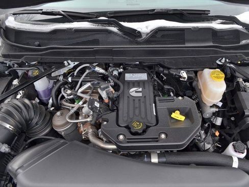 New 2026 RAM 5500 Tradesman image 33