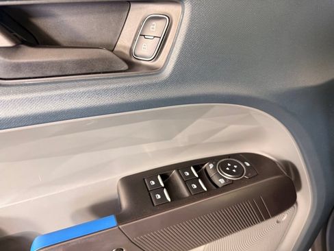 Used 2026 Ford Maverick Lobo AWD/4WD image 23