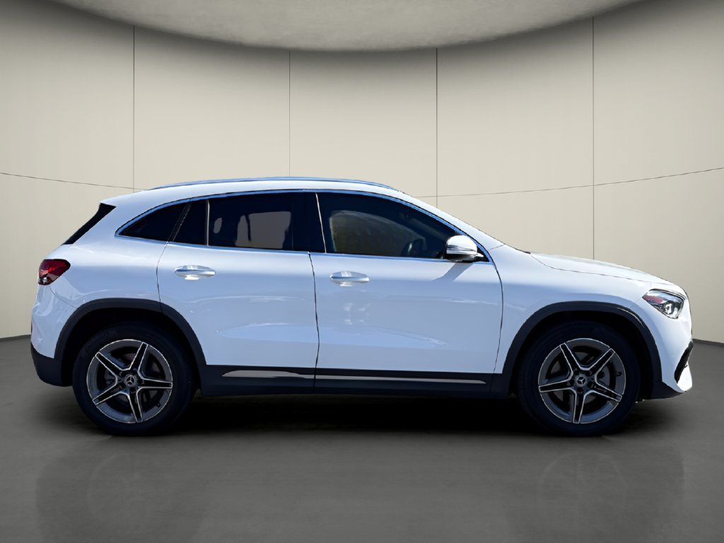 Used 2023 Mercedes-Benz GLA 250 4MATIC image 8