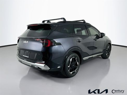 Certified 2026 Kia Sportage SX FWD image 5