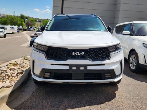 Used 2023 Kia Sorento SX AWD/4WD image 2