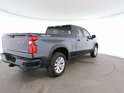 Used 2021 Chevrolet Silverado 1500 Custom w/ Safety Confidence Package image 17