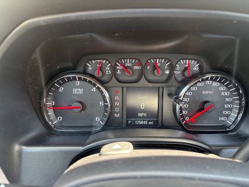 Used 2015 GMC Sierra 1500 2WD Regular Cab image 12