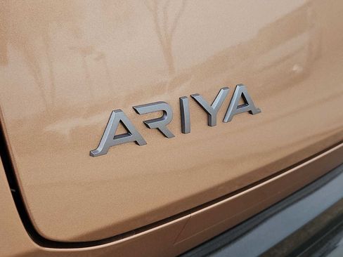 Used 2023 Nissan Ariya image 13