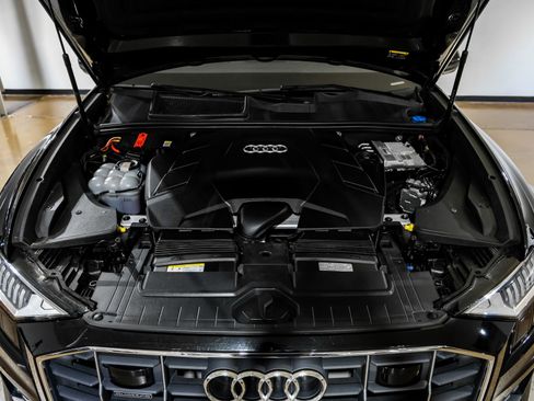 Used 2023 Audi Q8 Premium Plus w/ Premium Plus Package image 53