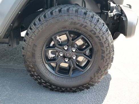Used 2024 Jeep Wrangler Unlimited Sport AWD/4WD image 8