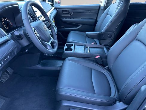 New 2026 Honda Odyssey EX-L image 9