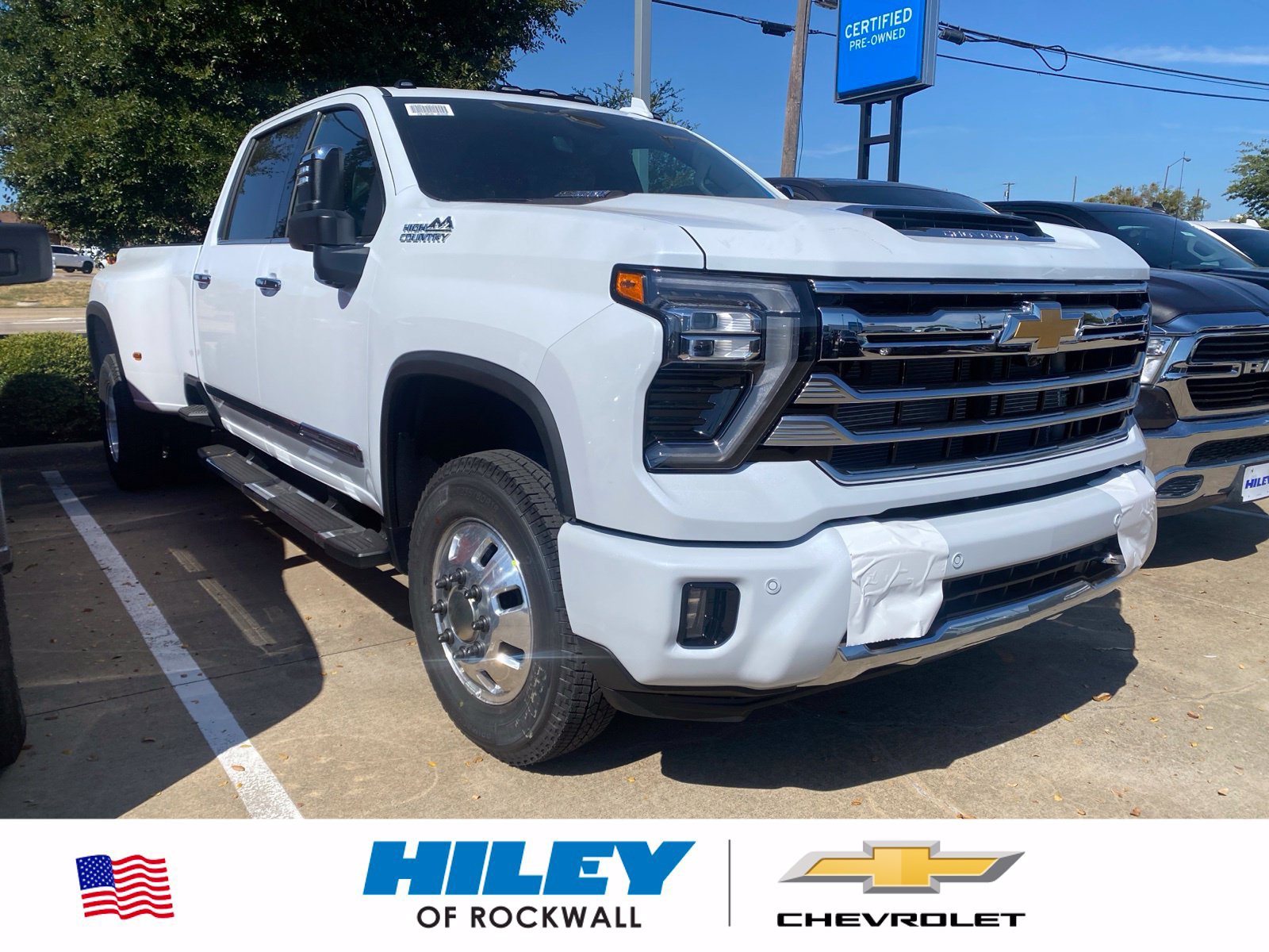 New 2026 Chevrolet Silverado 3500 High Country w/ High Country Premium Package AWD/4WD image 1