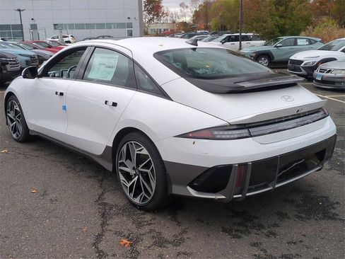 New 2025 Hyundai Ioniq 6 Limited image 5
