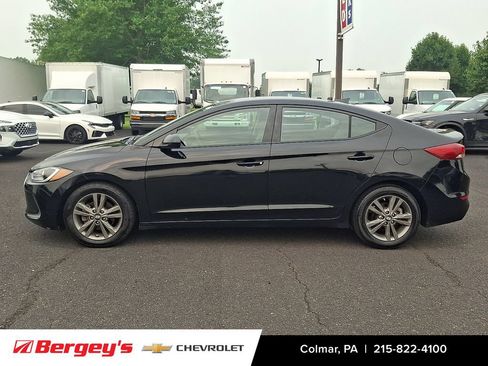 Used 2018 Hyundai Elantra SEL FWD image 9