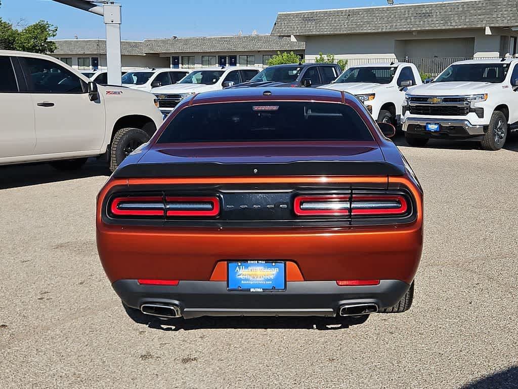 Used 2020 Dodge Challenger SXT w/ Blacktop Package RWD image 7