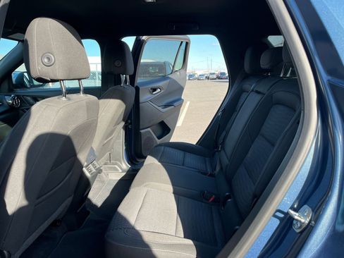 Used 2025 Chevrolet Equinox LT image 25