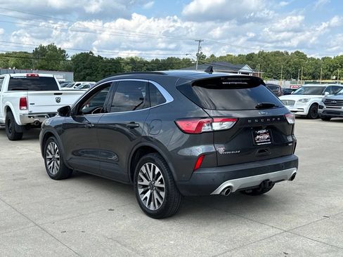 Used 2020 Ford Escape Titanium AWD/4WD image 4
