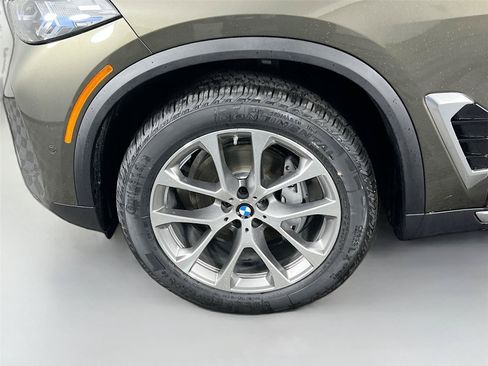 Used 2026 BMW X5 xDrive40i AWD/4WD image 29