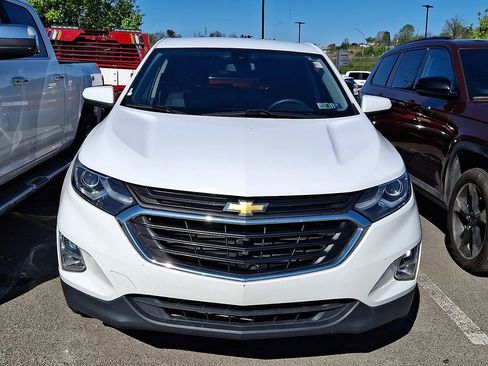 Used 2019 Chevrolet Equinox LT w/ Driver Convenience Package FWD image 2