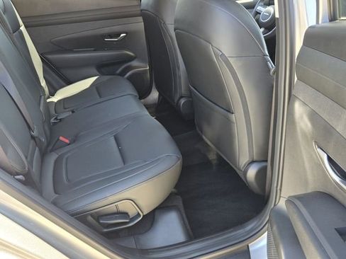 Used 2025 Hyundai Tucson SEL FWD image 15
