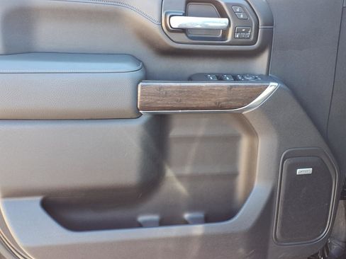 Used 2021 GMC Sierra 2500 Denali w/ Denali Ultimate Package image 20