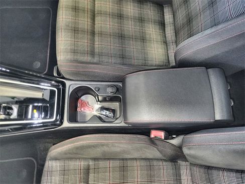 Used 2024 Volkswagen GTI S image 21