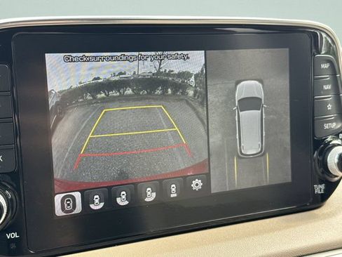 Used 2020 Hyundai Santa Fe Limited FWD image 25