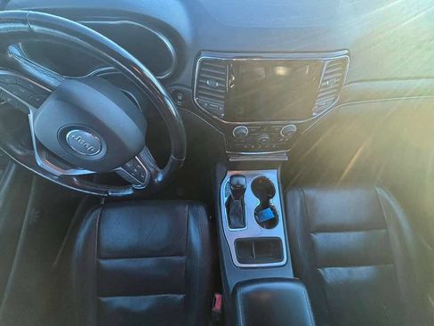 Used 2020 Jeep Grand Cherokee Limited w/ Luxury Group II image 12