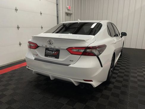 Used 2023 Toyota Camry SE FWD image 15