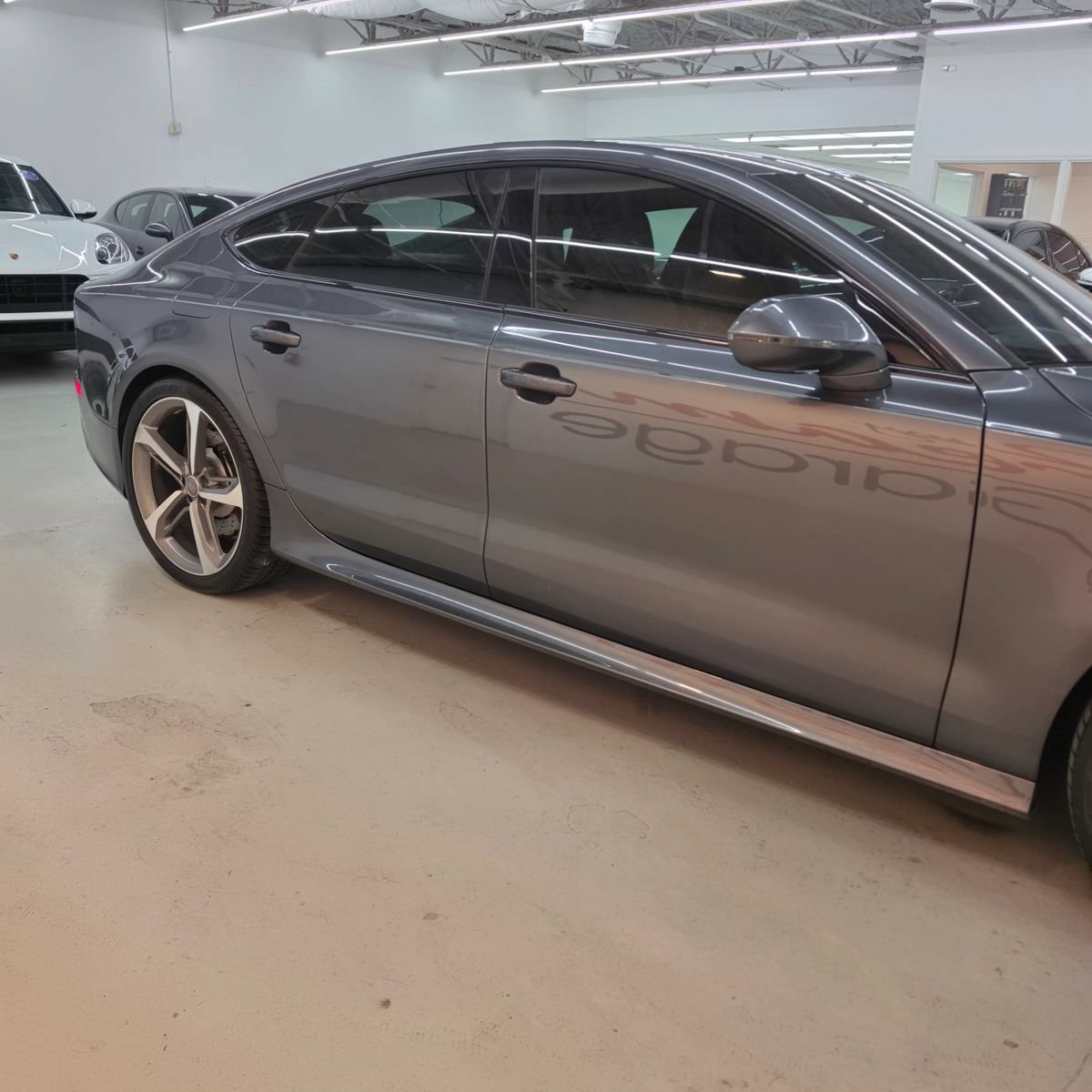 Used 2016 Audi RS 7 Prestige w/ Carbon-Optic Package AWD/4WD image 7