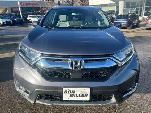 Used 2017 Honda CR-V Touring image 2