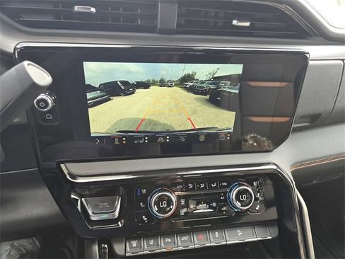 New 2026 GMC Sierra 2500 AT4 w/ AT4 Premium Plus Package image 21