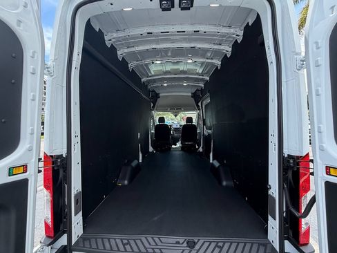 Used 2026 Ford Transit 350 148 High Roof Extended w/ Load Area Protection Package RWD image 16