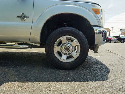 Used 2015 Ford F250 XLT AWD/4WD image 12