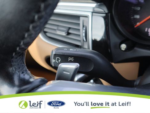 Used 2018 Porsche Macan image 17