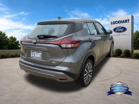 Used 2024 Nissan Kicks SV FWD image 7