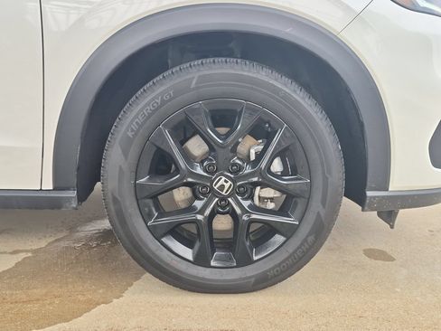 Certified 2024 Honda HR-V Sport image 33