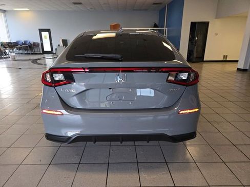 Used 2025 Honda Civic Sport image 7