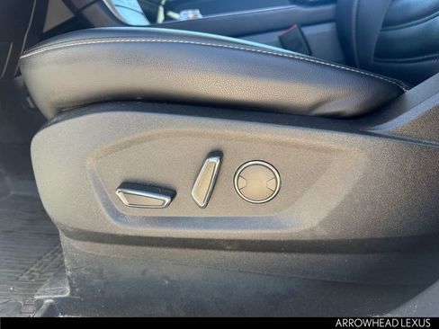 Used 2019 Ford Edge SEL w/ Equipment Group 201A image 11