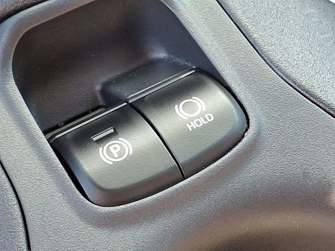 Used 2024 Toyota Corolla Cross AWD Hybrid image 28