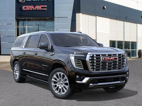 New 2026 GMC Yukon XL Denali w/ Sun & Power Step Package AWD/4WD image 7