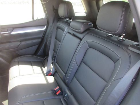 New 2026 GMC Terrain Elevation image 12